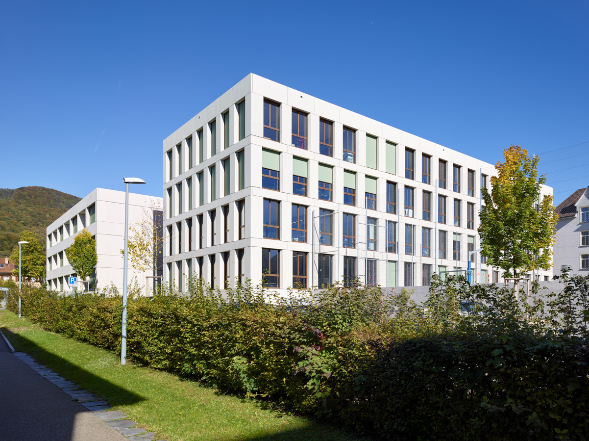 https://www.hanneshenz.ch/files/gimgs/69_1702276786.jpg