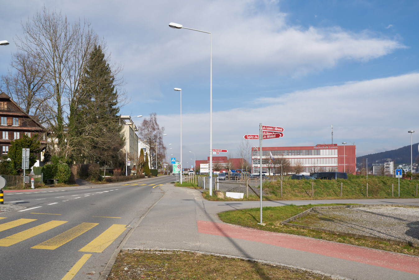 https://www.hanneshenz.ch/files/gimgs/70_180104765.jpg