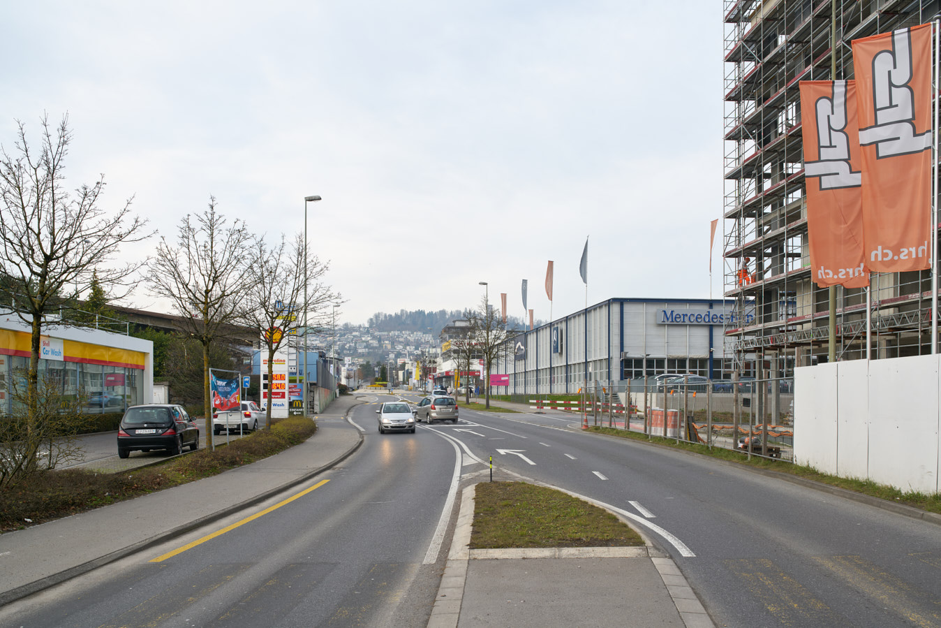 https://www.hanneshenz.ch/files/gimgs/70_180105447.jpg